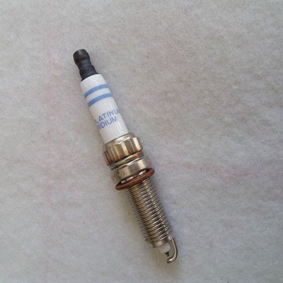 Auto Spare Parts Iridium Spark Plug 5960 Lo 5960. F3 Auto Spark Plug for France Cars